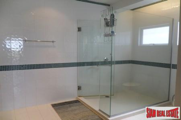 Stunning Balinese-Style furnished One Bedroom Condo in Central Hua Hin-5