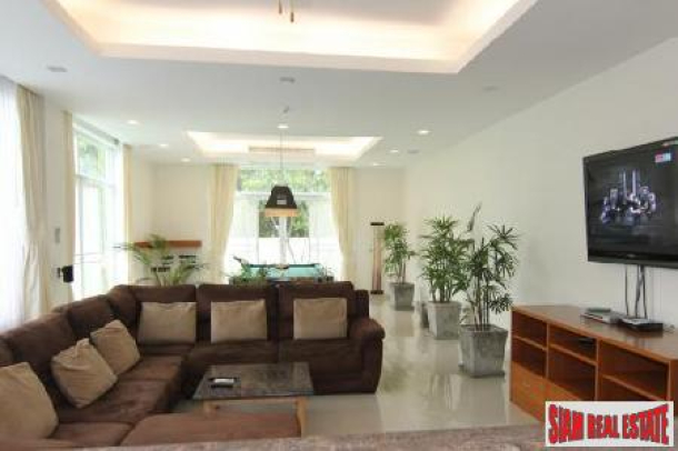 2 Storey, 4 Bedroom, 5 Bathroom House For Long Term Rent - East Pattaya-3
