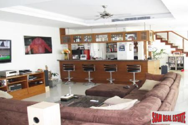 2 Storey, 4 Bedroom, 5 Bathroom House For Long Term Rent - East Pattaya-6