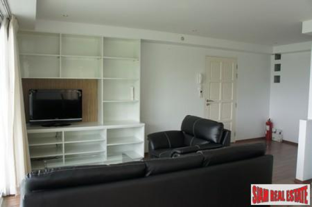 Modern Two Bedroom Condo in the Kata hills-3