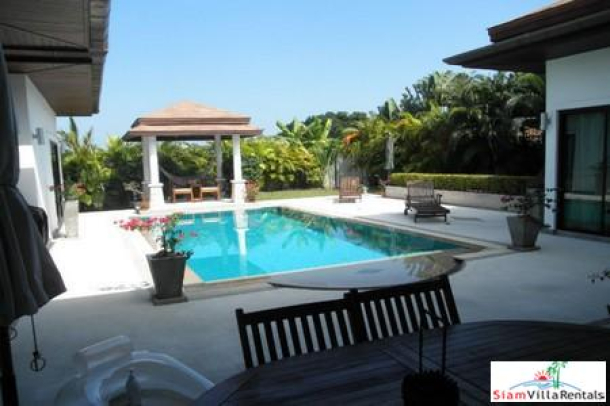 Stylish Three Bedroom Pool Villa in Rawai for Holiday Rentals-11