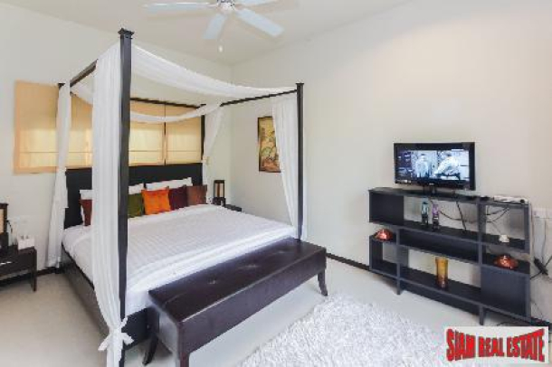 Modern Three Bedroom Pool Villa in Beautiful Nai Harn-15