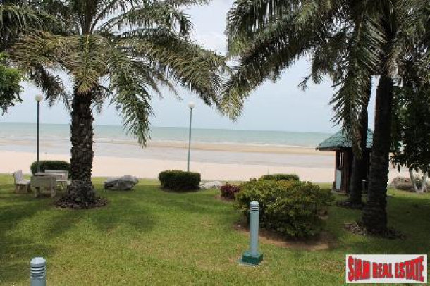 An absolute beachfront 3 bedrooms condominium for sale.-14