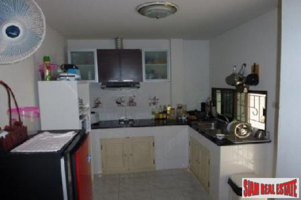Spacious 2 Bedroom House Located In The Popular Area Of East Pattaya-5