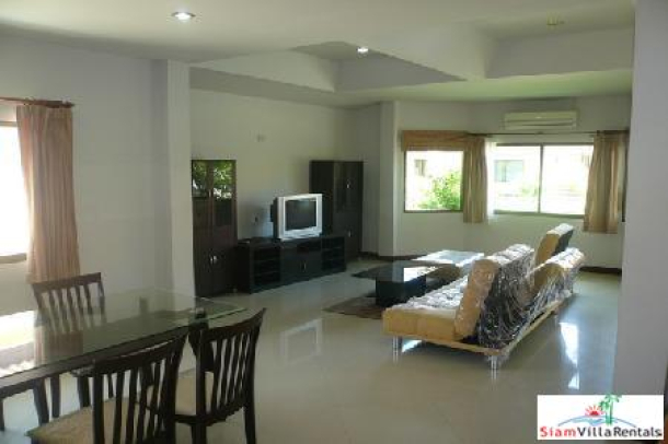 Single Storey Two Bedroom House in East Pattaya For Long Term Rent-2