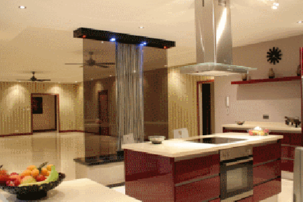 4 Bedroom House For Long Term Rent Near Phoenix Golf Course - East Pattaya-7