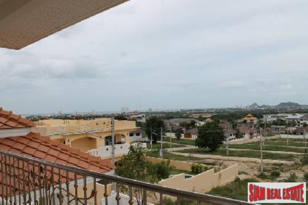 2 Storey house for sale only 200 meter to the beach.-13