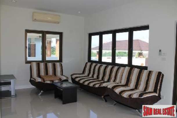 2 bedroom house close to town for sale.-2