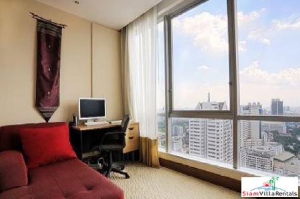 Urbana Sathorn | Luxury Large One Bedroom Condo for Rent on High Floor-6