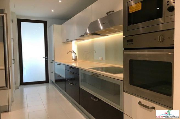 Green Point Condo Silom | Two Bedroom Condo for Rent a Short walk to Silom BTS and MRT Station-18