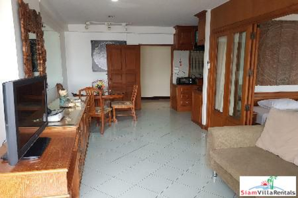 Saranjai Mansion | Beautiful Condo for Rent on Top Floor of Saranjai Mansion, Sukhumvit Soi 6 Short Walk to BTS Nana-12