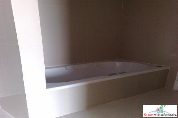 Trendy Condo | One Bedroom Condo for Rent a 5 Minute Walk To Nana BTS Station-10
