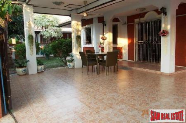 Large House With 3 Spacious Bedrooms - South Pattaya-3