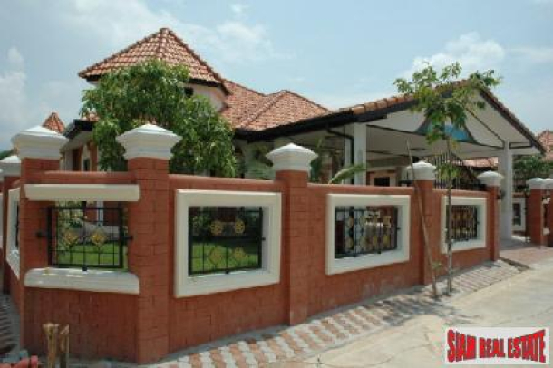 Large House With 3 Spacious Bedrooms - South Pattaya-1