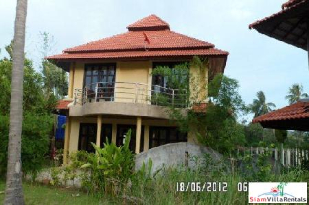 Quality Rental Property Two Minutes Walk To The Beach-1