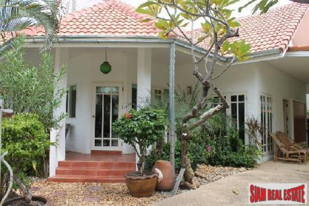 Fully furnished 3 bedrooms house for sale-1