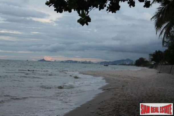 Land for sale only 200 meter to the beach.-5