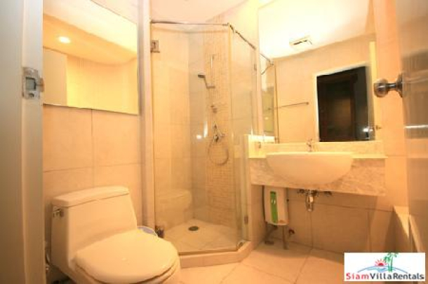 3 Bedrooms condominium with the direct access to the swimming pool for rent.-6