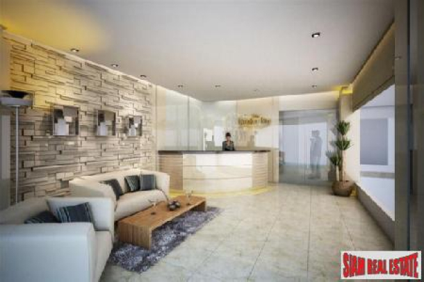 New Studio Set In a Condominium Complex In Naklua - North Pattaya-6