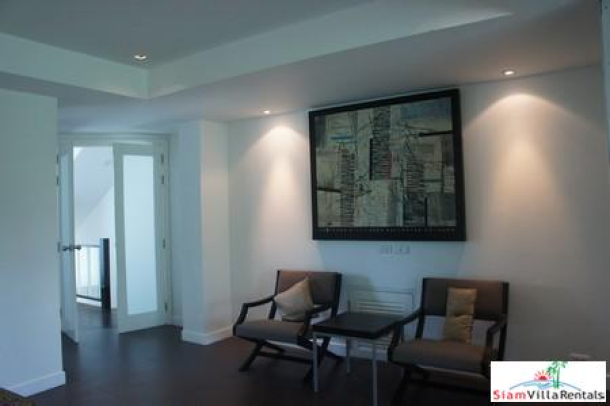 Modern Three-Bedroom Townhome with Private Pool in Kathu-10