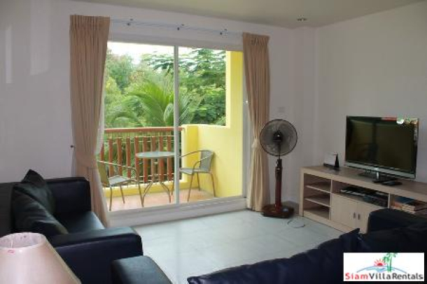 2 bedrooms condominium only few steps from the beach for rent-4