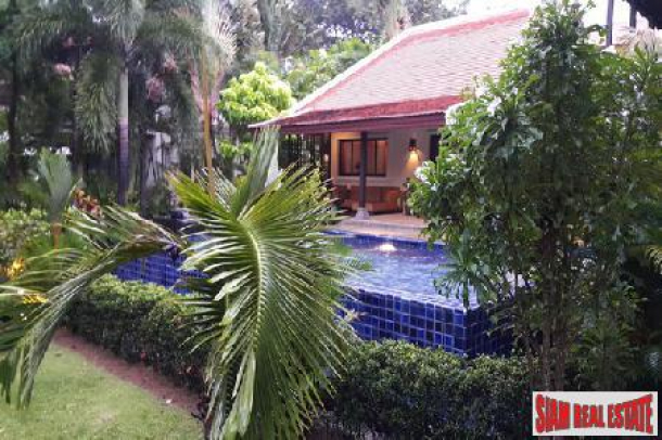 Spacious, Four-Bedroom Thai-Balinese Villa in Garden Setting-15