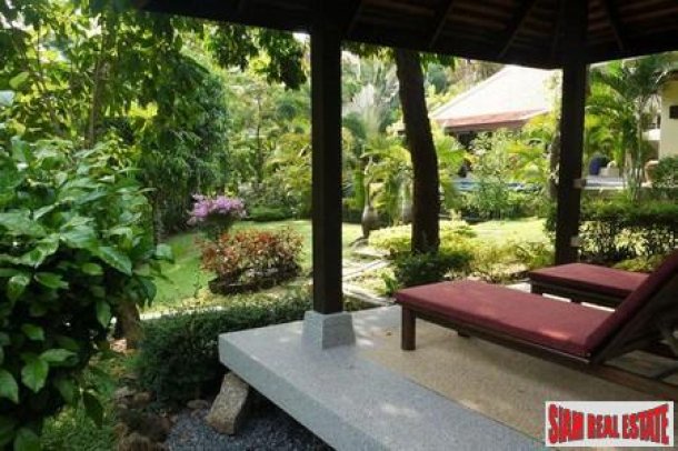 Spacious, Four-Bedroom Thai-Balinese Villa in Garden Setting-2