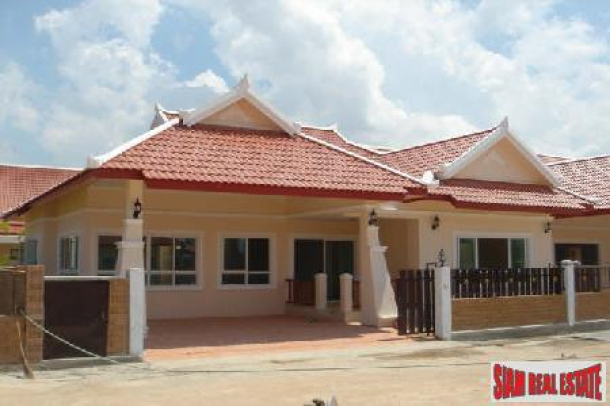 Beautiful Houses in a Peaceful and Relaxing Atmosphere - East Pattaya-2