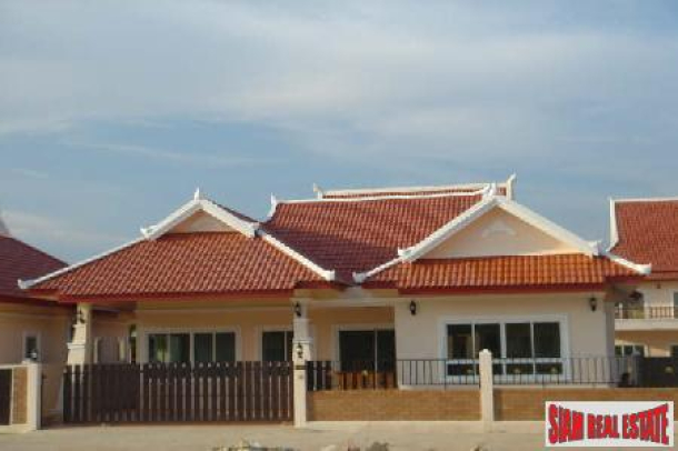 Beautiful Houses in a Peaceful and Relaxing Atmosphere - East Pattaya-3
