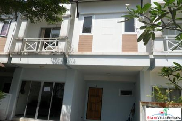 Nice Two-Bedroom Townhome in Chalong-3