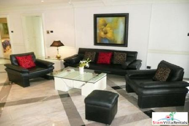 3 Bedroom Apartment Available For Long Term Rent - Wong Amat-5