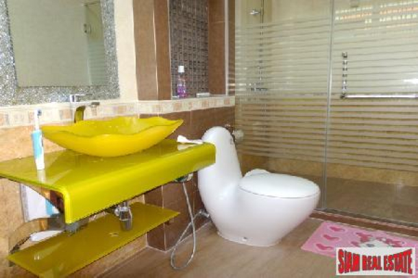 3 Bedroom 5 Bathroom House Fully Fitted With Modern Furniture And Appliances - Huay Yai-11