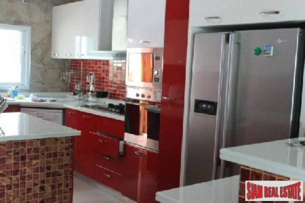 3 Bedroom 5 Bathroom House Fully Fitted With Modern Furniture And Appliances - Huay Yai-6