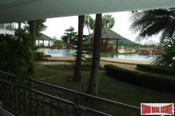 8th Floor One Bedroom Apartment In The City Centre - Pattaya-11