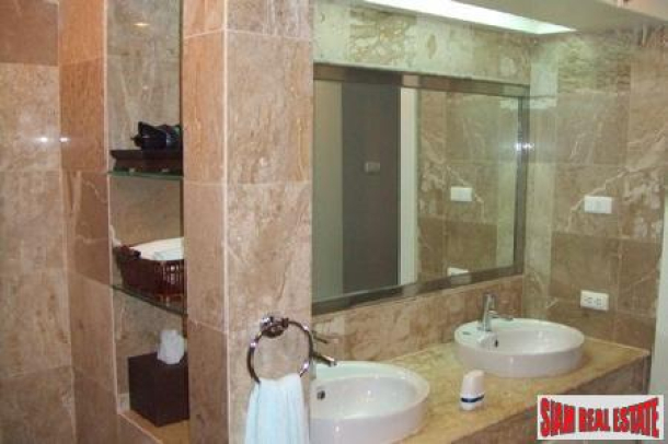 RENTED Three Bedroom Two Bathroom Luxurious Apartment.-14