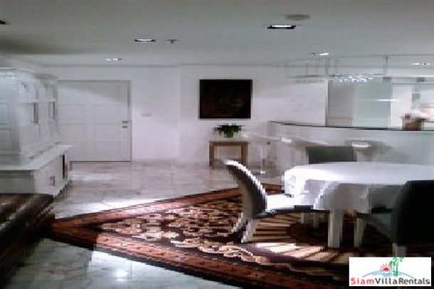 RENTED Three Bedroom Two Bathroom Luxurious Apartment.-2