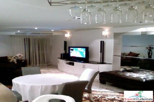 RENTED Three Bedroom Two Bathroom Luxurious Apartment.-6