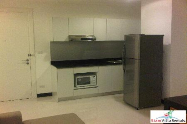 One Bedroom, Five Minutes Walk To Asoke BTS And MRT Station.-2