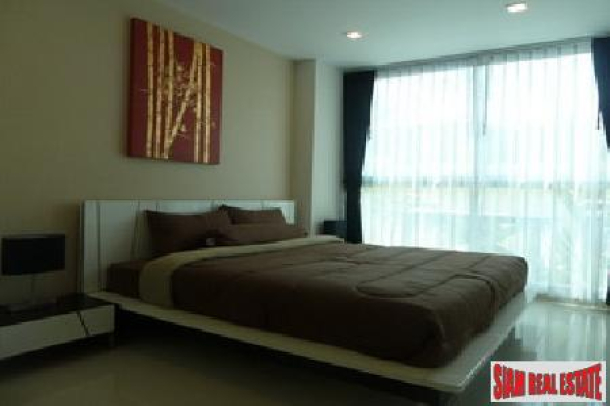 Beautiful 1 Bedroom, 1 Bathroom Condominium - South Pattaya-8