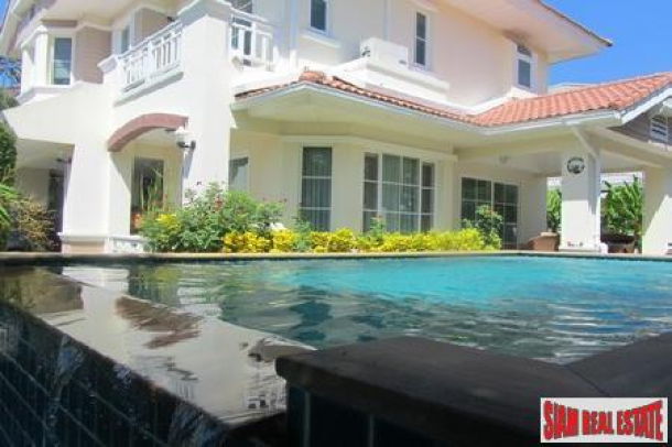 Lovely Three Bedroom House with Pool in Chalong-1
