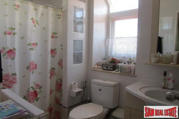 Lovely Three Bedroom House with Pool in Chalong-12