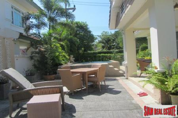 Lovely Three Bedroom House with Pool in Chalong-16