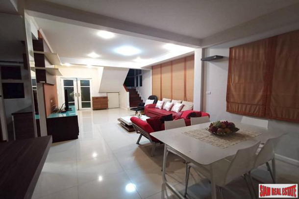 Supalai Garden View | Modern Four Bedroom House in Thalang-3