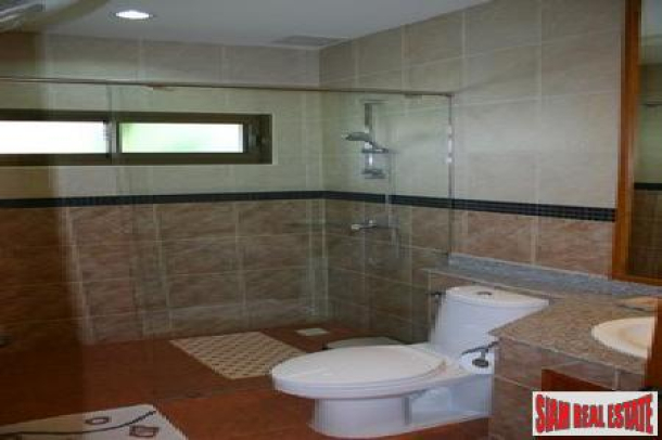 1 Bedroom 2 Bathroom Condo For Short Term Rent - South Pattaya-18