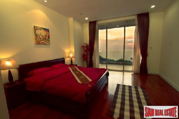 2 bedroom Luxurious Property With Guaranteed Uninterrupted Sea Views - North Pattaya!-7