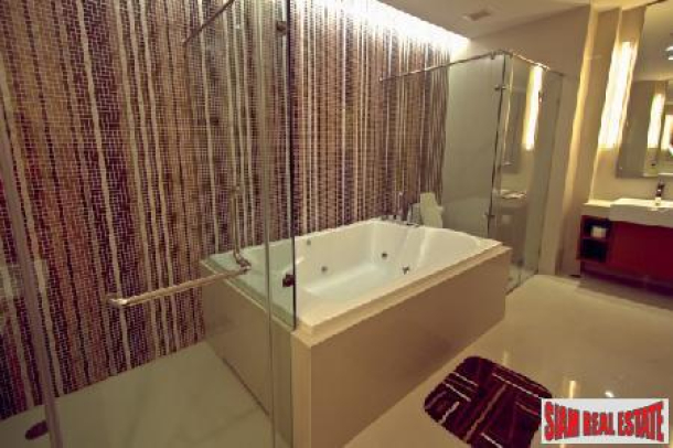 2 bedroom Luxurious Property With Guaranteed Uninterrupted Sea Views - North Pattaya!-8