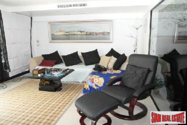 4 Bedroom 4 Storey House Recently Renovated In South Pattaya-3