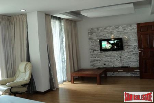 Spacious Five-Bedroom Townhouse with Plunge Pool in Patong-3