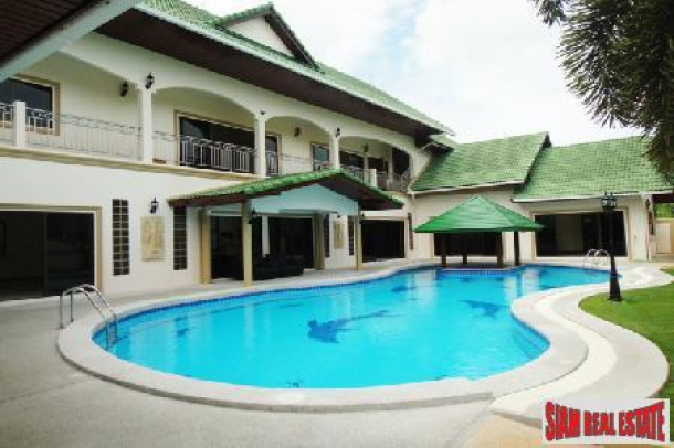 7 Bedroom Detached House - East Pattaya-1