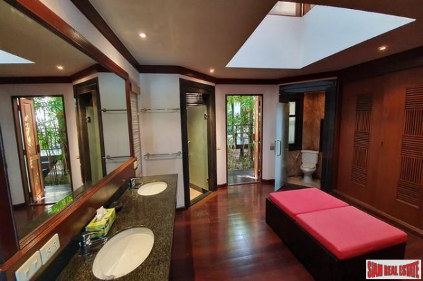 Beautiful Remodelled 6 Bedroom House With 2 Private Jacuzzi's  Jomtien-13